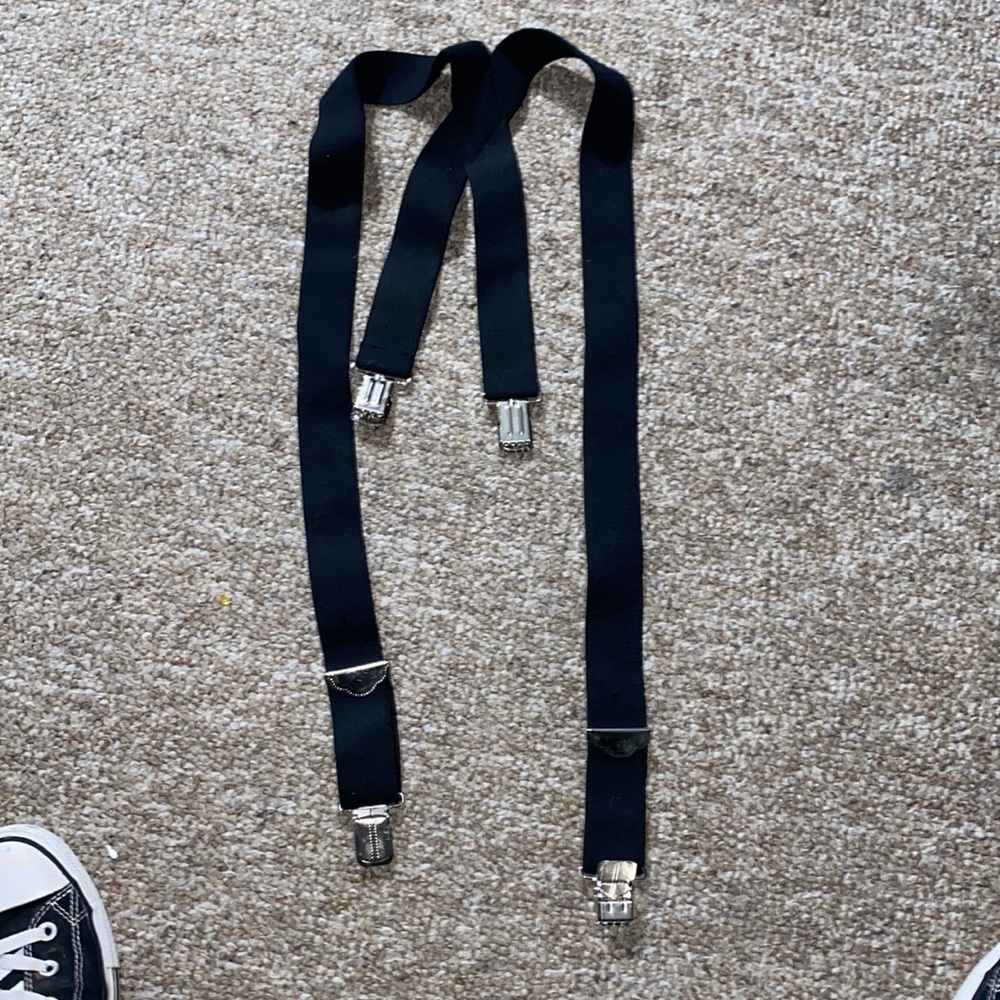 Suspenders